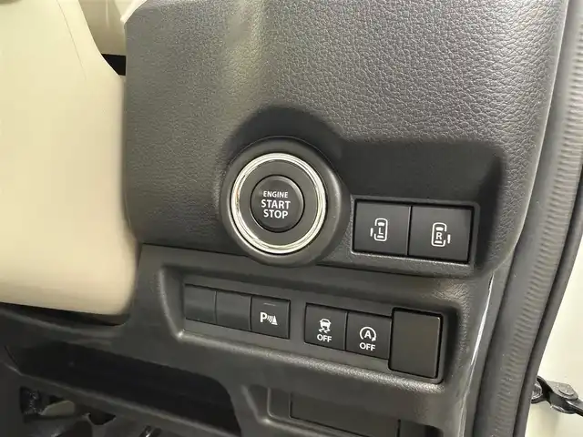 スズキ ワゴンＲ スマイル HYBRID X 静岡県 2022(令4)年 0.9万km ピュアホワイトP ワンオーナー・保証書/走行8916キロ（登録時）/マイルドハイブリット/アイドリングストップシステム/セーフティサポート/両側パワースライドドア/純正9型メモリーナビ/地デジTV/DVD再生/CD/Bluetoothオーディオ/ステアリングスイッチ/全方位カメラ/LEDヘッドランプ/LEDフォグランプ/ウィンカードアミラー/D席シートヒーター/メッキドアハンドル/純正14インチアルミ/スマートキー×2/プッシュスタート/パーソナルテーブル（D席背面）/純正フロアマット/純正ワイドドアバイザー/オートエアコン/WエアB＋サイドエアB/車両取説＋ナビ取説あり