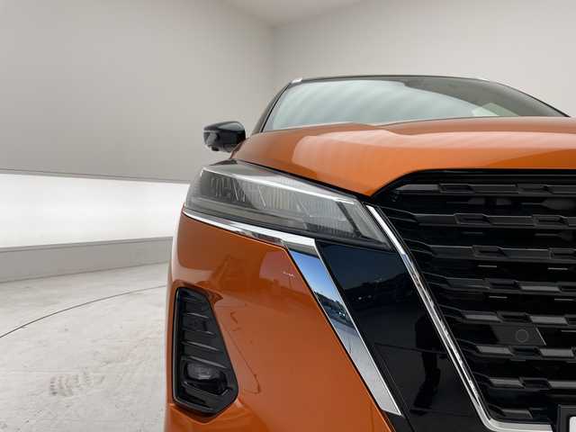 日産 キックス X 愛知県 2021(令3)年 4.8万km プレミアムホライズンオレンジ/ピュアブラック 2トーン プロパイロット/SOSコール/純正9型ナビ SDカードなし/全方位カメラ/クルーズコントロール/シートヒーター/バックカメラ/コーナーセンサー/純正アルミホイール/ルーフレール/LEDヘッドライト/ステアリングヒーター/インテリジェントミラー/オートライト/ドライブレコーダー/ETC/衝突軽減システム/フルセグ/CD DVD/Bluetooth/ステアリングスイッチ/スマートキー/プッシュスタート