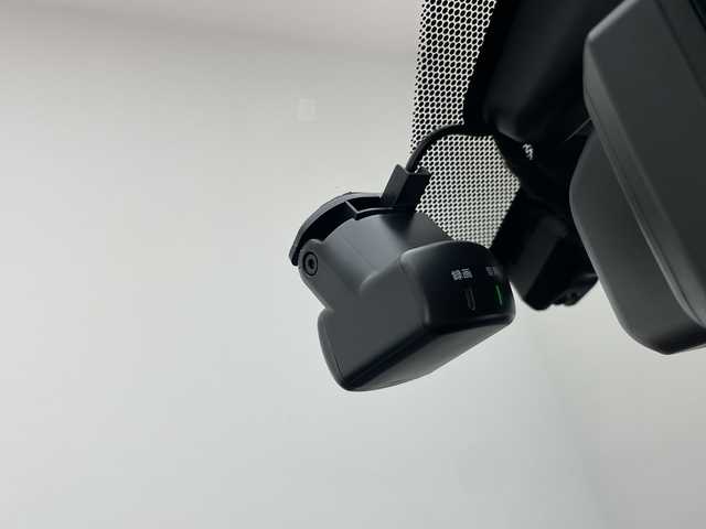 日産 キックス X 愛知県 2021(令3)年 4.8万km プレミアムホライズンオレンジ/ピュアブラック 2トーン プロパイロット/SOSコール/純正9型ナビ SDカードなし/全方位カメラ/クルーズコントロール/シートヒーター/バックカメラ/コーナーセンサー/純正アルミホイール/ルーフレール/LEDヘッドライト/ステアリングヒーター/インテリジェントミラー/オートライト/ドライブレコーダー/ETC/衝突軽減システム/フルセグ/CD DVD/Bluetooth/ステアリングスイッチ/スマートキー/プッシュスタート