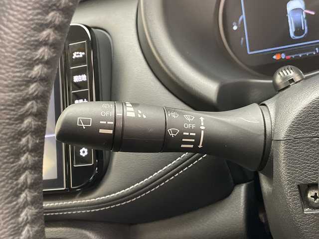 日産 キックス X 愛知県 2021(令3)年 4.8万km プレミアムホライズンオレンジ/ピュアブラック 2トーン プロパイロット/SOSコール/純正9型ナビ SDカードなし/全方位カメラ/クルーズコントロール/シートヒーター/バックカメラ/コーナーセンサー/純正アルミホイール/ルーフレール/LEDヘッドライト/ステアリングヒーター/インテリジェントミラー/オートライト/ドライブレコーダー/ETC/衝突軽減システム/フルセグ/CD DVD/Bluetooth/ステアリングスイッチ/スマートキー/プッシュスタート