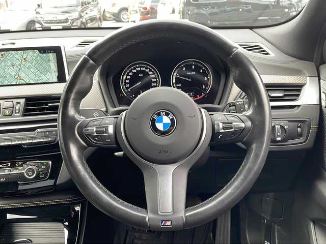 ＢＭＷ Ｘ２ xDrive 18d MスポーツX 岡山県 2019(令1)年 5.3万km 黒 純正ナビ/・BT/・USB/・ラジオ/アイドリングストップ/走行モード切替機能/衝突軽減装置/車線逸脱警報装置/ステアリングスイッチ/オールオートウィンドウ/社外17インチＡＷ組冬タイヤ積載