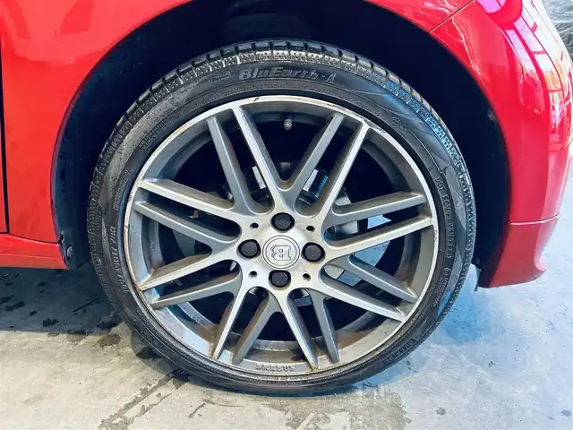 スマート ＭＣＣ スマート フォーフォー BRABUS エクスクルーシブ 大阪府 2017(平29)年 5.1万km 赤 ガラスルーフ/社外ナビ/TV/バックカメラ/純正17インチAW/クリアランスソナー/クルーズコントロール/レーンアシスト/黒革/シートヒーター/パドルシフト/リモコンキー/ETC/USB/AUX/Bluetooth