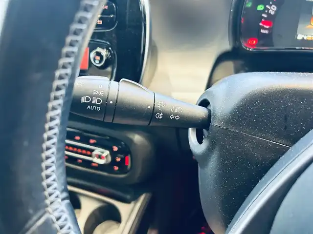 スマート ＭＣＣ スマート フォーフォー BRABUS エクスクルーシブ 大阪府 2017(平29)年 5.1万km 赤 ガラスルーフ/社外ナビ/TV/バックカメラ/純正17インチAW/クリアランスソナー/クルーズコントロール/レーンアシスト/黒革/シートヒーター/パドルシフト/リモコンキー/ETC/USB/AUX/Bluetooth