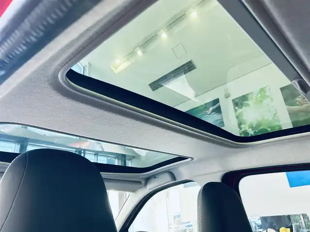 スマート ＭＣＣ スマート フォーフォー BRABUS エクスクルーシブ 大阪府 2017(平29)年 5.1万km 赤 ガラスルーフ/社外ナビ/TV/バックカメラ/純正17インチAW/クリアランスソナー/クルーズコントロール/レーンアシスト/黒革/シートヒーター/パドルシフト/リモコンキー/ETC/USB/AUX/Bluetooth