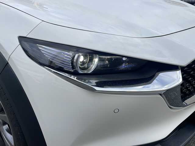 マツダ ＣＸ－３０ XD 100周年特別記念車 広島県 2020(令2)年 3.9万km スノーフレイクホワイトパールマイカ /登録時走行距離/　　　　　　　38146キロ/i-stop/純正ナビ/全方位モニター/地デジ/赤革シート/シートヒーター/クルーズコントロール/パワーバックドア/ステアヒーター/BOSEサウンドシステム/スペアキー×１/ETC/新車時整備手帳/　　【保証書】/取扱説明書/