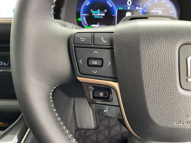 トヨタ クラウン スポーツ Z 鹿児島県 2024(令6)年 1.1万km プレシャスホワイトパール トヨタセーフティセンス/ワンオーナー/メーカーオプションディスプレイオーディオ/Bluetooth/フルセグテレビ/FM/AM/CarPlay/アンドロイドオート/パーキングアシスト/レーダークルーズコントロール/ビルトインETC2.0/全方位モニター/パノラマスライディングルーフ/電動リアゲート/デジタルインナーミラー/前後ドライブレコーダー/前席パワーシート/ベンチレーション/モデリスタフルエアロ/テレビキャンセラー/ステアリングヒーター/ワイアレス充電