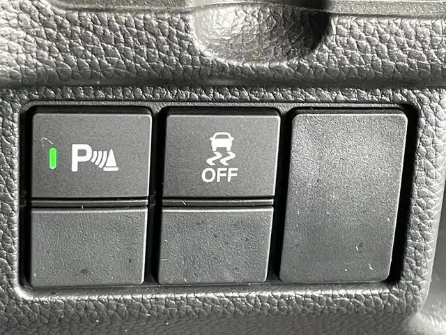 ホンダ Ｎ ＢＯＸ カスタム L スタイル+ブラック 香川県 2022(令4)年 4.6万km プラチナホワイトパール ホンダセンシング/→衝突軽減ブレーキ/→誤発信抑制機能/→後方誤発信抑制機能/→近距離衝突軽減ブレーキ/→歩行者事故軽減ステアリング/→路外逸脱抑制機能/→クルーズコントロール/→車線維持支援システム/→先行車発進お知らせ機能/→標識認識機能/→オートハイビーム/PanasonicSDナビ/【Bluetooth/ＡＭ／ＦＭ／フルセグＴＶ】/バックカメラ/両側パワースライドドア/純正革巻きステアリング/ステアリングリモコン/クラッツィオシートカバー/クラッツィオフロアマット/前席シートヒーター/後席クールフィルム施工/シートバックテーブル/後側コーナーセンサー/純正フルLEDヘッドライト/純正ドアバイザー/純正14インチアルミホイール/ETC/スマートキー/プッシュスタート