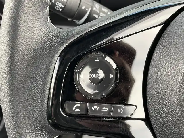 ホンダ Ｎ ＢＯＸ カスタム L スタイル+ブラック 香川県 2022(令4)年 4.6万km プラチナホワイトパール ホンダセンシング/→衝突軽減ブレーキ/→誤発信抑制機能/→後方誤発信抑制機能/→近距離衝突軽減ブレーキ/→歩行者事故軽減ステアリング/→路外逸脱抑制機能/→クルーズコントロール/→車線維持支援システム/→先行車発進お知らせ機能/→標識認識機能/→オートハイビーム/PanasonicSDナビ/【Bluetooth/ＡＭ／ＦＭ／フルセグＴＶ】/バックカメラ/両側パワースライドドア/純正革巻きステアリング/ステアリングリモコン/クラッツィオシートカバー/クラッツィオフロアマット/前席シートヒーター/後席クールフィルム施工/シートバックテーブル/後側コーナーセンサー/純正フルLEDヘッドライト/純正ドアバイザー/純正14インチアルミホイール/ETC/スマートキー/プッシュスタート