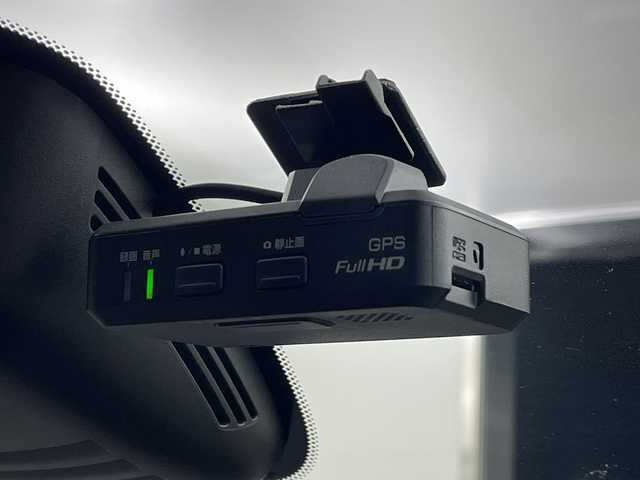 日産 セレナ ハイウェイスター 岐阜県 2017(平29)年 6.6万km マルーンレッド 2トーン 純正ナビ/CD/DVD/Bluetooth/SD/フルセグTV/アラウンドビュモニター/ハンズフリーオートスライドドア/パワースライドドア/インテリジェントパークアシスト/エマージェンシーブレーキ/車線逸脱警報/ECOモード/ソナー/標識検知/クルーズコントロール/ドライブレコーダー/ETC/ステアリングリモコン/革巻きステアリング/スマートキー/プッシュスタート/純正フロアマット/純正ドアバイザー/純正16インチアルミホイール