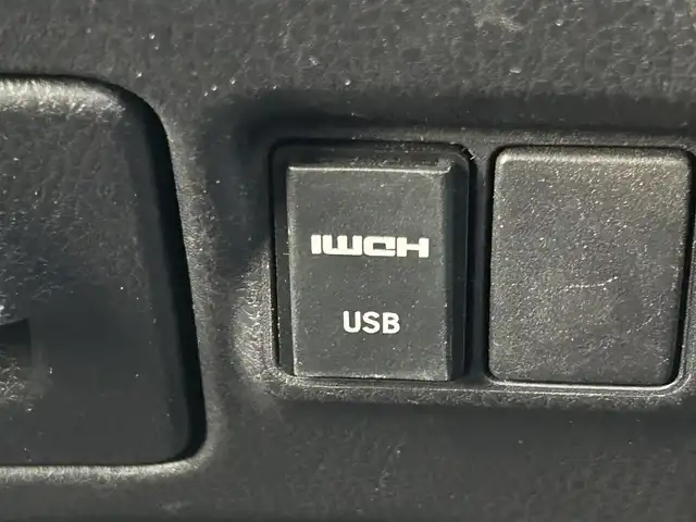 トヨタ ヴォクシー ZS GRスポーツ 岡山県 2019(平31)年 8.8万km ブラック 登録時走行距離87494km/ワンオーナー/ALPINEBIGX9インチナビ/（AM/FM/CD/DVD/TV/BT）/ダブルゾーン/ALPINE12.8インチフリップダウンモニター/両側パワースライドドア/バックカメラ/フロントカメラ/アイドリングストップ/トヨタセーフティセンス/・クルーズコントロール/・オートマチックハイビーム/・プリクラッシュセーフティ/・レーンディパーチャアラート/USB入力端子/HDMI入力端子/純正18インチアルミホイール/LEDヘッドライト/プッシュスタート/スペアタイヤ/取扱説明書/保証書