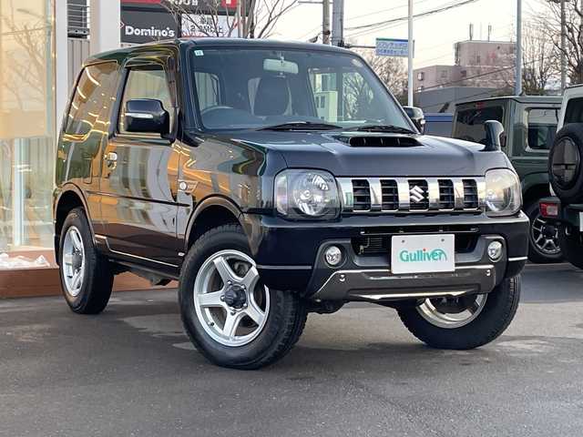スズキ ジムニー ランドベンチャー 道央・札幌 2017(平29)年 5.7万km ブルーイッシュブラックパール3 ・４WD/・バックカメラ/・社外ナビ（Bluetooth、フルセグTV、DVD）/・フロントシートヒーター/・ドライブレコーダー/・フォグランプ/・ETC/・エンジンスターター/・リモコンキー/・スペアキー/・背面タイヤ/・背面タイヤハードカバー/・ドアバイザー/・ハーフレザーシート/・純正フロアマット
