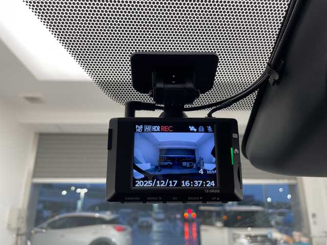 トヨタ アルファード Z 愛知県 2024(令6)年 1.3万km ブラック セーフティセンス/純正１４型ＤＡナビ　/後席フリップダウンモニター　/３眼ＬＥＤ　/全方位カメラ　/両側電動スライド　/黒革シート/レーダークルーズコントロール　/シートヒーター　/エアシート　/電動リヤゲート　/パワーシート　/コーナーセンサー/純正アルミホイール/ETC2.0/ブラインドスポットモニター/ユニバーサルステップ/デジタルインナーミラー/リアオートエアコン/レーンキープアシスト/オートマチックハイビーム/ワイヤレス充電/ドライブレコーダー/衝突軽減/フルセグTV/Bluetooth/ステアリングスイッチ/スマートキー/プッシュスタート