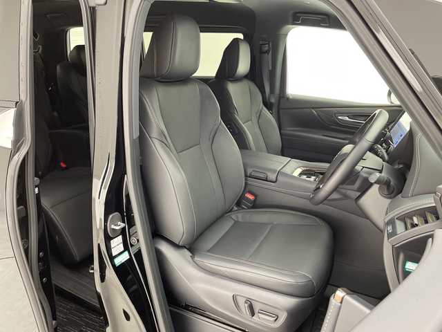 トヨタ アルファード Z 愛知県 2024(令6)年 1.3万km ブラック セーフティセンス/純正１４型ＤＡナビ　/後席フリップダウンモニター　/３眼ＬＥＤ　/全方位カメラ　/両側電動スライド　/黒革シート/レーダークルーズコントロール　/シートヒーター　/エアシート　/電動リヤゲート　/パワーシート　/コーナーセンサー/純正アルミホイール/ETC2.0/ブラインドスポットモニター/ユニバーサルステップ/デジタルインナーミラー/リアオートエアコン/レーンキープアシスト/オートマチックハイビーム/ワイヤレス充電/ドライブレコーダー/衝突軽減/フルセグTV/Bluetooth/ステアリングスイッチ/スマートキー/プッシュスタート