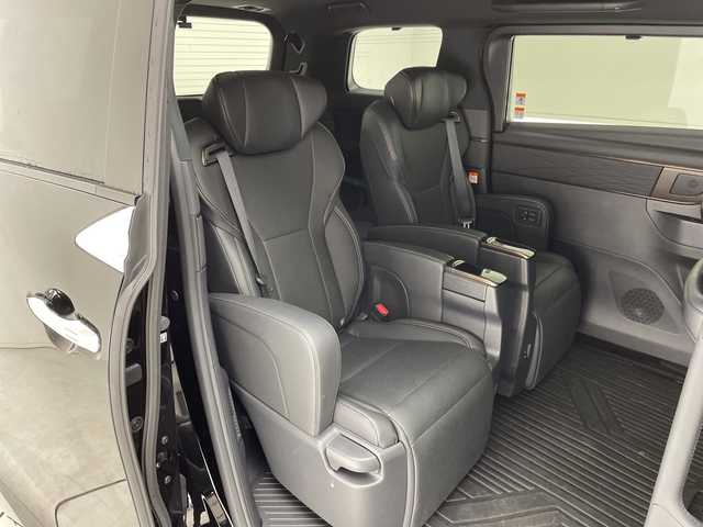 トヨタ アルファード Z 愛知県 2024(令6)年 1.3万km ブラック セーフティセンス/純正１４型ＤＡナビ　/後席フリップダウンモニター　/３眼ＬＥＤ　/全方位カメラ　/両側電動スライド　/黒革シート/レーダークルーズコントロール　/シートヒーター　/エアシート　/電動リヤゲート　/パワーシート　/コーナーセンサー/純正アルミホイール/ETC2.0/ブラインドスポットモニター/ユニバーサルステップ/デジタルインナーミラー/リアオートエアコン/レーンキープアシスト/オートマチックハイビーム/ワイヤレス充電/ドライブレコーダー/衝突軽減/フルセグTV/Bluetooth/ステアリングスイッチ/スマートキー/プッシュスタート