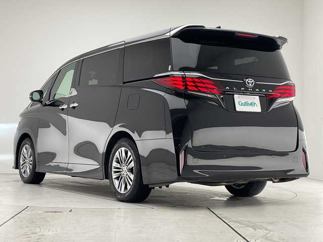 トヨタ アルファード Z 愛知県 2024(令6)年 1.3万km ブラック セーフティセンス/純正１４型ＤＡナビ　/後席フリップダウンモニター　/３眼ＬＥＤ　/全方位カメラ　/両側電動スライド　/黒革シート/レーダークルーズコントロール　/シートヒーター　/エアシート　/電動リヤゲート　/パワーシート　/コーナーセンサー/純正アルミホイール/ETC2.0/ブラインドスポットモニター/ユニバーサルステップ/デジタルインナーミラー/リアオートエアコン/レーンキープアシスト/オートマチックハイビーム/ワイヤレス充電/ドライブレコーダー/衝突軽減/フルセグTV/Bluetooth/ステアリングスイッチ/スマートキー/プッシュスタート