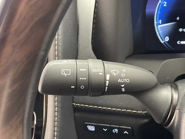 トヨタ アルファード Z 愛知県 2024(令6)年 1.3万km ブラック セーフティセンス/純正１４型ＤＡナビ　/後席フリップダウンモニター　/３眼ＬＥＤ　/全方位カメラ　/両側電動スライド　/黒革シート/レーダークルーズコントロール　/シートヒーター　/エアシート　/電動リヤゲート　/パワーシート　/コーナーセンサー/純正アルミホイール/ETC2.0/ブラインドスポットモニター/ユニバーサルステップ/デジタルインナーミラー/リアオートエアコン/レーンキープアシスト/オートマチックハイビーム/ワイヤレス充電/ドライブレコーダー/衝突軽減/フルセグTV/Bluetooth/ステアリングスイッチ/スマートキー/プッシュスタート