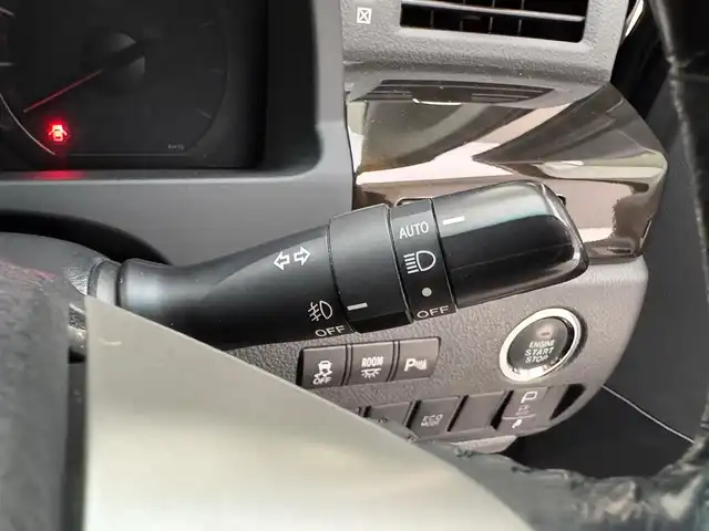 トヨタ アルファード 240S タイプゴールド 兵庫県 2013(平25)年 8.7万km ブラック ・社外SDナビ　（AVN‐ZX02i)/（CD/DVD/SD/Bluetooth/フルセグTV）　　/・社外フリップダウンモニター　/・コーナーセンサー　　/・クルーズコントロール　　/・バックカメラ　/・パワーバックドア　/・両側パワースライドドア　/・ダウンサス　/・ハーフレザーシート　/・ETC　/・純正マット/・純正ドアバイザー/・HID/・フォグランプ/・社外20インチAW