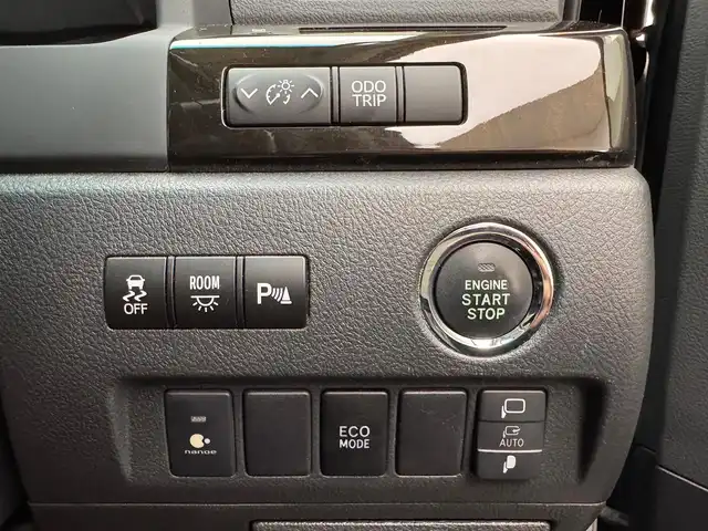 トヨタ アルファード 240S タイプゴールド 兵庫県 2013(平25)年 8.7万km ブラック ・社外SDナビ　（AVN‐ZX02i)/（CD/DVD/SD/Bluetooth/フルセグTV）　　/・社外フリップダウンモニター　/・コーナーセンサー　　/・クルーズコントロール　　/・バックカメラ　/・パワーバックドア　/・両側パワースライドドア　/・ダウンサス　/・ハーフレザーシート　/・ETC　/・純正マット/・純正ドアバイザー/・HID/・フォグランプ/・社外20インチAW