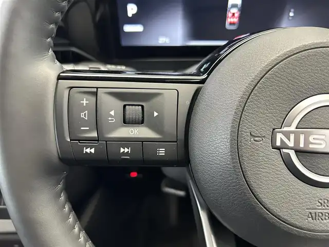 日産 セレナ e－パワー ルキシオン 鹿児島県 2023(令5)年 0.4万km ダイヤモンドブラック 純正12.3インチメモリナビ/全方位カメラ/バックカメラ/レザーシート/両側パワースライドドア/プロパイロット2.0/エマージェンシーブレーキ/スマートキー/プッシュスタート/ビルトインETC/電格ミラー/ウィンカーミラー/オートライト/フォグランプ/LEDヘッドライト/ヘッドアップディスプレイ/レーダークルーズコントロール/インテリジェントルームミラー/純正16インチアルミホイール