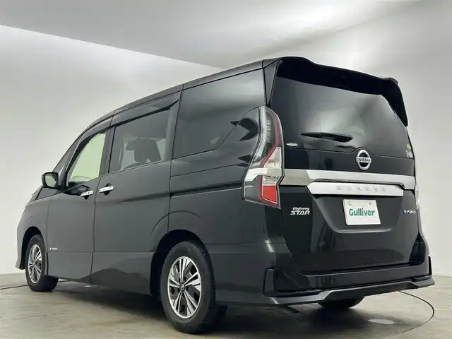 日産 セレナ e－パワー ハイウェイスター V 岡山県 2021(令3)年 7.1万km ダイヤモンドブラック 純正１０インチナビ/１１インチフリップダウンモニター/プロパイロット/衝突軽減ブレーキシステム/アラウンドビューモニター/ビルトインＥＴＣ/シートヒーター/デジタルインナーミラー/両側パワースライドドア