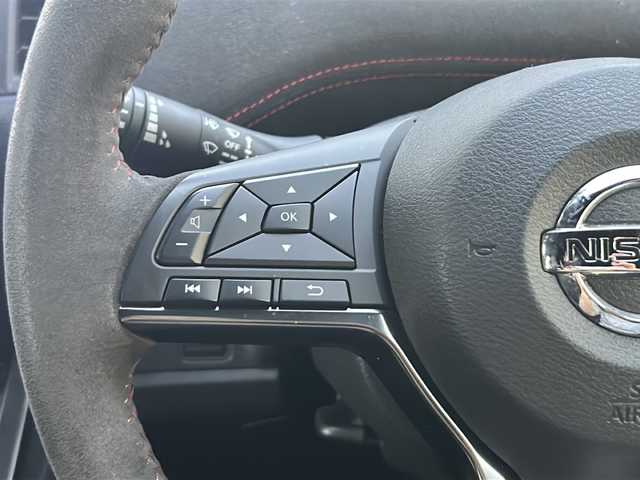 日産 セレナ ニスモ 埼玉県 2018(平30)年 4.5万km ダイヤモンドブラック 純正SDナビ（MM518D-L）/AM/FM/BT/CD/DVD/i pod/HDMI/Blu-ray/アラウンドビューモニターモニター/フリップダウンモニター（ALPINE）/両側パワースライドドア/NISMOセーフティーパック/プロパイロット/エマージェンシーブレーキ/レーダークルーズコントロール/パーキングアシスト/レーンキープアシスト/ふらつき警報/ビルトインETC/純正17インチアルミホイール/ステアリングリモコン/デジタルインナーミラー/ドライブレコーダー（前後）/コーナーセンサー/エコモード/アイドリングストップ/横滑り防止装置/プッシュスタート/スマートキー×２/ウィンカーミラー/オートライト/LEDヘッドライト/フォグランプ/純正フロアマット/保証書/取扱説明書
