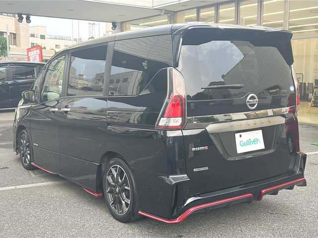 日産 セレナ ニスモ 埼玉県 2018(平30)年 4.5万km ダイヤモンドブラック 純正SDナビ（MM518D-L）/AM/FM/BT/CD/DVD/i pod/HDMI/Blu-ray/アラウンドビューモニターモニター/フリップダウンモニター（ALPINE）/両側パワースライドドア/NISMOセーフティーパック/プロパイロット/エマージェンシーブレーキ/レーダークルーズコントロール/パーキングアシスト/レーンキープアシスト/ふらつき警報/ビルトインETC/純正17インチアルミホイール/ステアリングリモコン/デジタルインナーミラー/ドライブレコーダー（前後）/コーナーセンサー/エコモード/アイドリングストップ/横滑り防止装置/プッシュスタート/スマートキー×２/ウィンカーミラー/オートライト/LEDヘッドライト/フォグランプ/純正フロアマット/保証書/取扱説明書