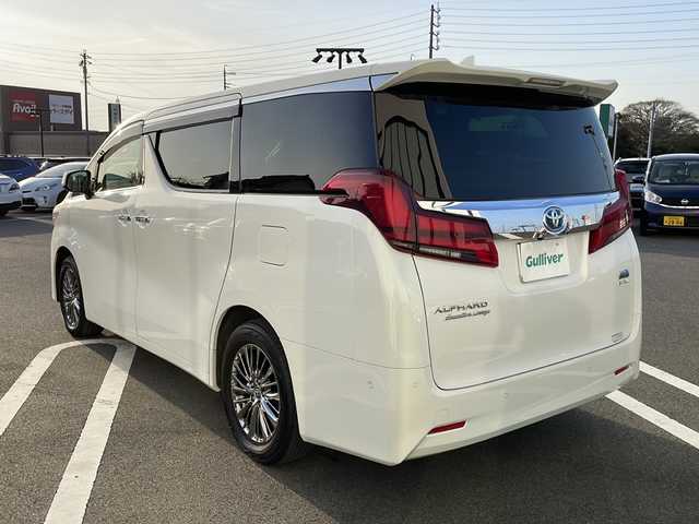 トヨタ アルファードハイブリット エグゼクティブ ラウンジ 岐阜県 2021(令3)年 4万km ホワイトパールクリスタルシャイン メーカーナビ　/全方位カメラ　/ビルトインＥＴＣ　/ドライブレコーダー　/ツインルーフ　/後席モニター　/デジタルインナーミラー　/横滑り防止装置/衝突軽減システム/レーンキープアシスト　/ブレーキホールド　/クルーズコントロール　/パワーシート/エアシート　/シートヒーター/１００Ｖ電源/純正17インチアルミホイール/JBLサウンドシステム/全オートパワーウィンドウ/革巻きステアリング/電動リアゲート/プッシュスタート/スマートキー/スペアキー