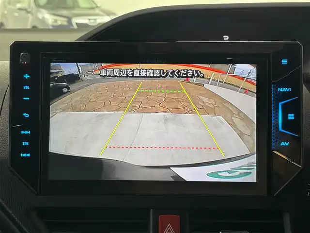 トヨタ エスクァイア ハイブリッド Gi ブラックテーラード 大阪府 2016(平28)年 6.9万km ブラック トヨタセーフティセンス/・プリクラッシュセーフティ/・レーンディパーチャーアラート/・オートマチックハイビーム/・先行車発進お知らせ機能/クルーズコントロール/カロッチェリア製ナビ/　　CD/DVD/BT/TV/SD/HDMI/バックカメラ/両側パワースライドドア/LEDヘッドライト/前席シートヒーター/本革巻きステアリング/リヤオートエアコン/純正16インチアルミホイール/純正フロアマット/ビルトインETC/タイヤ空気圧センサー/スマートキー