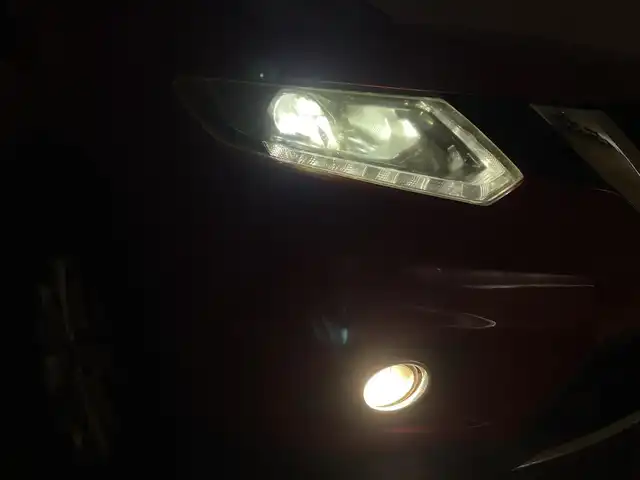 日産 エクストレイル 20X エマージェンシーブレーキ 群馬県 2015(平27)年 8.6万km バーニングレッド 純正SDナビ/フルセグTV/Bluetooth/SD/CD/DVD/AM/FM/バックカメラ/ETC/エマージェンシーブレーキ/車線逸脱警報/前後ソナー/D/Nシートヒーター/LEDヘッドライト/ダウンヒルアシストコントロール/ステアリングスイッチ/プッシュスタート/スマートキー/オートライト