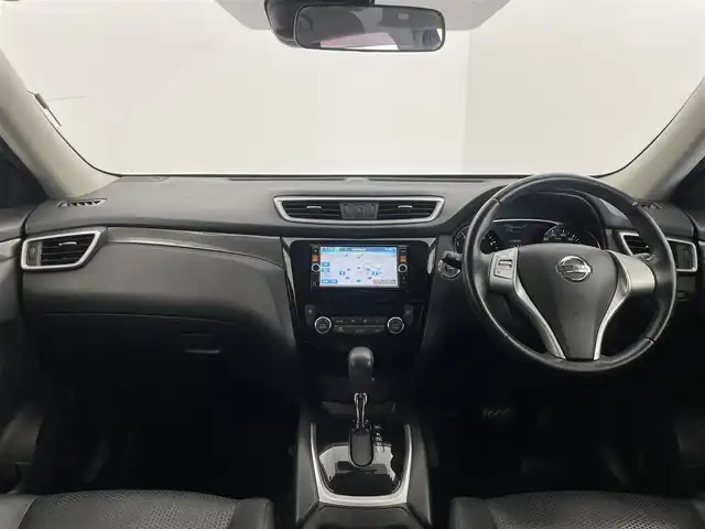 日産 エクストレイル 20X エマージェンシーブレーキ 群馬県 2015(平27)年 8.6万km バーニングレッド 純正SDナビ/フルセグTV/Bluetooth/SD/CD/DVD/AM/FM/バックカメラ/ETC/エマージェンシーブレーキ/車線逸脱警報/前後ソナー/D/Nシートヒーター/LEDヘッドライト/ダウンヒルアシストコントロール/ステアリングスイッチ/プッシュスタート/スマートキー/オートライト
