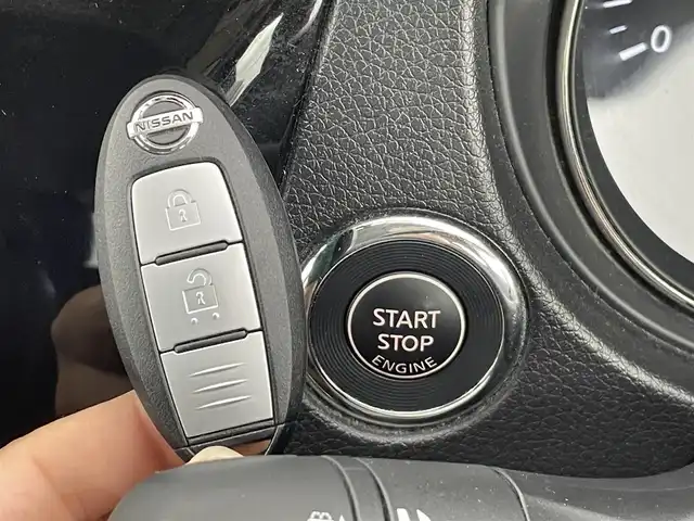 日産 エクストレイル 20X エマージェンシーブレーキ 群馬県 2015(平27)年 8.6万km バーニングレッド 純正SDナビ/フルセグTV/Bluetooth/SD/CD/DVD/AM/FM/バックカメラ/ETC/エマージェンシーブレーキ/車線逸脱警報/前後ソナー/D/Nシートヒーター/LEDヘッドライト/ダウンヒルアシストコントロール/ステアリングスイッチ/プッシュスタート/スマートキー/オートライト