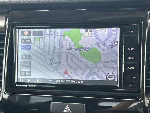 スズキ ハスラー Jターボ ブラックインテリアパッケージ 東京都 2019(令1)年 5.4万km アクティブイエロー/ホワイト2トーンルーフ ワンオーナー/デュアルカメラブレーキサポート/・車線逸脱警報機能/・クルーズコントロール/・全方位モニター/プッシュスタート/アイドリングストップ/パドルシフト/純正ナビ CN-RZ743W/フルセグTV/ETC/ドライブレコーダー/ハーフレザーシート/シートヒーター/HIDヘッドライト/オートライト/ドアバイザー/15インチ純正アルミホイール