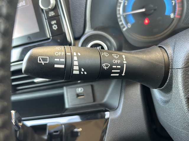 日産 デイズ ハイウェイスターX 静岡県 2020(令2)年 5.6万km スパークリングレッド/ブラック 純正SDナビ/・CD/・DVD/・フルセグTV/・Bluetooth/・AM/・FM/主要装備/・アラウンドビューモニター/・衝突軽減/・レーンキープ/・コーナーセンサー前後/・LEDヘッドライト/・オートライト/・オートハイビーム/・フォグランプ/・純正アルミホイール/・純正フロアマット/・スマートキー/・プッシュスタート