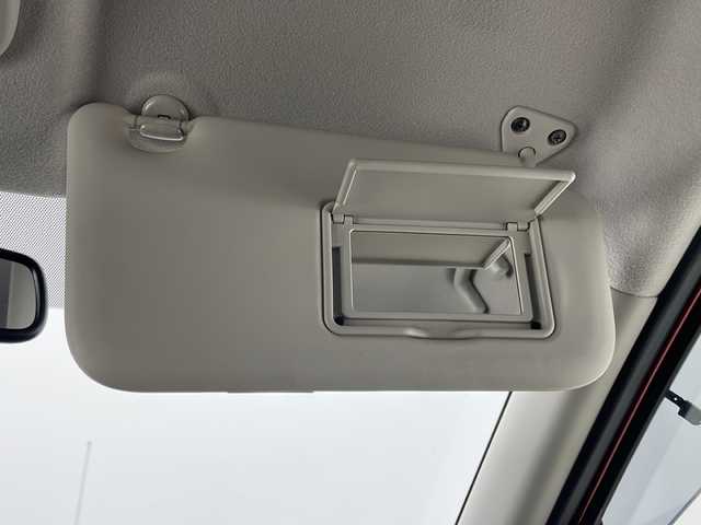 日産 デイズ ハイウェイスターX 千葉県 2020(令2)年 5.6万km スパークリングレッド/ブラック 純正SDナビ/・CD/・DVD/・フルセグTV/・Bluetooth/・AM/・FM/主要装備/・アラウンドビューモニター/・衝突軽減/・レーンキープ/・コーナーセンサー前後/・LEDヘッドライト/・オートライト/・オートハイビーム/・フォグランプ/・純正アルミホイール/・純正フロアマット/・スマートキー/・プッシュスタート