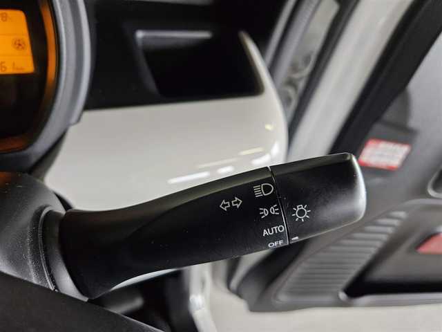 スズキ スペーシア HYBRID X 宮崎県 2018(平30)年 3.3万km ピュアホワイトP 〇ワンオーナー/〇純正ナビ/〇フルセグTV/〇バックカメラ/〇全方位モニター/〇ETC/〇ドライブレコーダー/〇パワースライドドア（両側）/〇セーフティサポート/〇デュアルカメラブレーキサポート/〇LEDヘッドランプ/〇オートライト/〇純正14インチアルミ/〇オートエアコン/〇シートヒーター/〇キーレスプッシュスタート/〇禁煙車