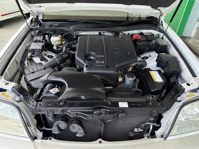 トヨタ クラウン ロイヤル ロイヤルエクストラ LTD 京都府 2003(平15)年 3.7万km ホワイトパールクリスタルシャイン/シルバーマイカM 純正マルチナビ/運転席パワーシート/ディスチャージ/保証書/取扱説明書