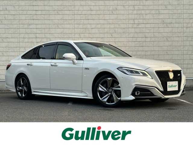 トヨタ クラウン ハイブリッド RS アドバンス 大阪府 2018(平30)年 6.7万km ホワイトパールクリスタルシャイン サンルーフ/ブラインドスポットモニター/純正ナビ(BT/フルセグ/AUX/USB)/アラウンドビューモニター/プリクラッシュセーフティー/レーダークルーズコントロール/パーキングアシスト/デジタルインナーミラー/ETC/LEDヘッドライト/オートライト/オートマチックハイビーム/ドライブレコーダー/レザーシート/パワーシート/シートヒーター/エアシート/シートメモリー/純正フロアマット/純正アルミホイール/スペアキー
