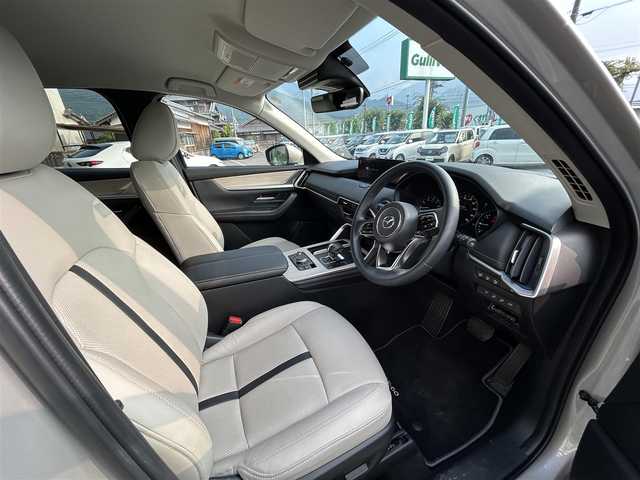 マツダ ＣＸ－６０ 25S Lパッケージ 愛媛県 2023(令5)年 1.2万km プラチナクォーツメタリック 純正ナビ(Bluetooth/AppleCarPlay/AndroidAuto/HDMI)/全周囲カメラ/レーダークルーズコントロール/パワーリフトゲート/全席シートヒーター/ステアリングヒーター/雨滴感知ワイパー/前後ドライブレコーダー/ビルトインETC/白レザーシート/ブラインドスポットモニター/LEDヘッドライト/レーンキープアシスト/横滑り防止装置/盗難防止装置/オートライト/オートマチックハイビーム/前後コーナーセンサー/ステアリングリモコン/革巻ステアリング/ABS