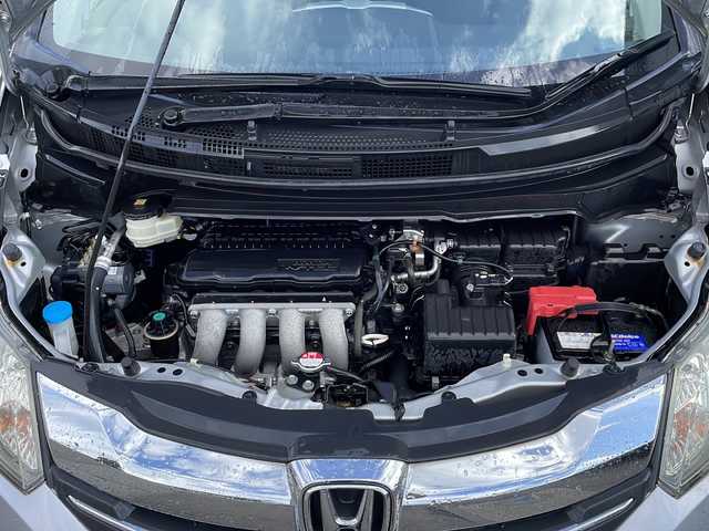 ホンダ フリード Gエアロ 福島県 2016(平28)年 4.9万km スーパープラチナメタリック 4WD ワンオーナー 純正ナビ フルセグTV Bluetooth バックカメラ 左側パワースライドドア ハーフレザーシート ETC ドライブレコーダー オートライト 横滑り防止装置 スペアキー
