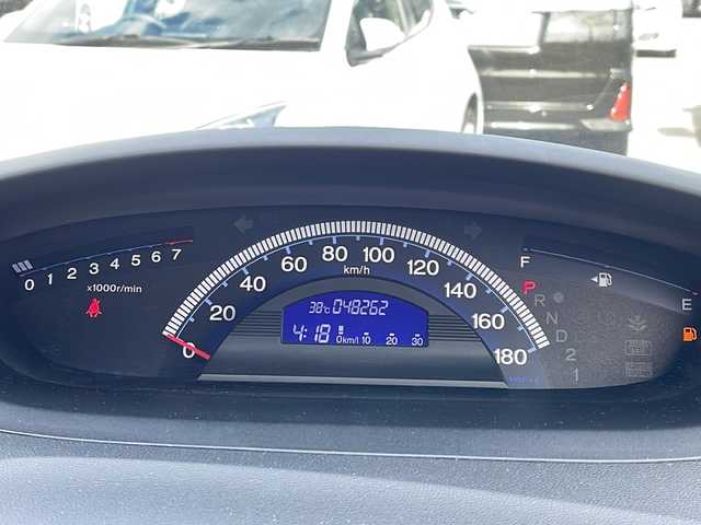 ホンダ フリード Gエアロ 福島県 2016(平28)年 4.9万km スーパープラチナメタリック 4WD ワンオーナー 純正ナビ フルセグTV Bluetooth バックカメラ 左側パワースライドドア ハーフレザーシート ETC ドライブレコーダー オートライト 横滑り防止装置 スペアキー