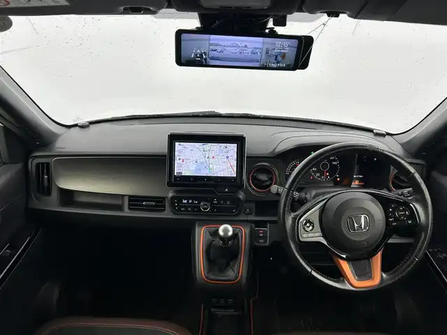 ホンダ Ｎ ＯＮＥ RS 愛知県 2021(令3)年 5.7万km プラチナホワイトパール 社外8型ナビ（フルセグ、CD、DVD、Bluetooth）/デジタルインナーミラー/ETC/ACC/シートヒーター（D+N）/衝突軽減ブレーキ/レーンキープアシスト/LEDヘッドライト/コーナーセンサー/電子パーキング/オートホールド/ドラレコ前後/オートライト/フォグライト/USB/スマートキー/横滑り防止装置