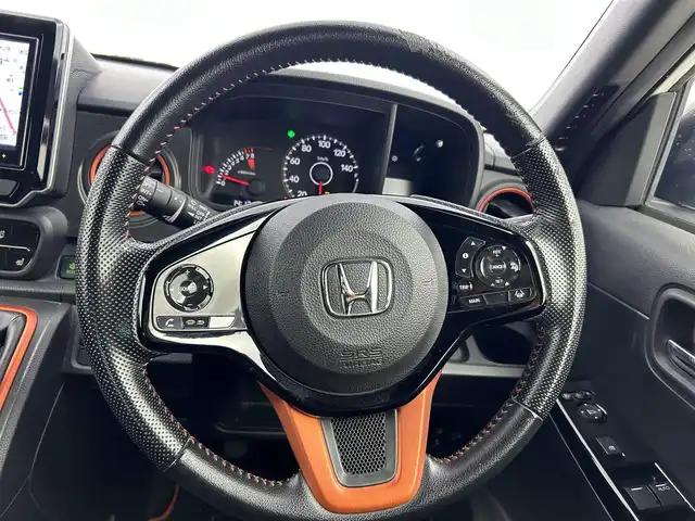 ホンダ Ｎ ＯＮＥ RS 愛知県 2021(令3)年 5.7万km プラチナホワイトパール 社外8型ナビ（フルセグ、CD、DVD、Bluetooth）/デジタルインナーミラー/ETC/ACC/シートヒーター（D+N）/衝突軽減ブレーキ/レーンキープアシスト/LEDヘッドライト/コーナーセンサー/電子パーキング/オートホールド/ドラレコ前後/オートライト/フォグライト/USB/スマートキー/横滑り防止装置