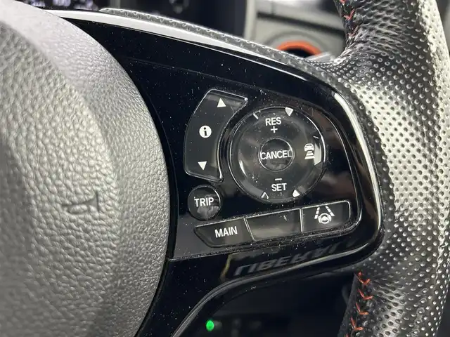 ホンダ Ｎ ＯＮＥ RS 愛知県 2021(令3)年 5.7万km プラチナホワイトパール 社外8型ナビ（フルセグ、CD、DVD、Bluetooth）/デジタルインナーミラー/ETC/ACC/シートヒーター（D+N）/衝突軽減ブレーキ/レーンキープアシスト/LEDヘッドライト/コーナーセンサー/電子パーキング/オートホールド/ドラレコ前後/オートライト/フォグライト/USB/スマートキー/横滑り防止装置