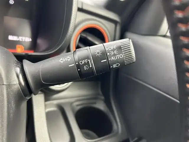 ホンダ Ｎ ＯＮＥ RS 愛知県 2021(令3)年 5.7万km プラチナホワイトパール 社外8型ナビ（フルセグ、CD、DVD、Bluetooth）/デジタルインナーミラー/ETC/ACC/シートヒーター（D+N）/衝突軽減ブレーキ/レーンキープアシスト/LEDヘッドライト/コーナーセンサー/電子パーキング/オートホールド/ドラレコ前後/オートライト/フォグライト/USB/スマートキー/横滑り防止装置