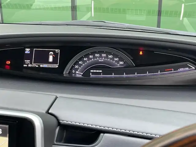 トヨタ エスティマ アエラス プレミアム G 香川県 2016(平28)年 8.6万km ブラック/レッドマイカメタリック 2トーン 純正10インチナビ(NSZN-Z66T)/→AM.FM/フルセグTV/Bluetooth/HDMI/バックカメラ/両側パワースライドドア/クルーズコントロール/前席シートヒーター/ハーフレザーシート/D席パワーシート/パワーバックドア/LEDヘッドライト/革巻きステアリング/ステアリングリモコン/コーナーセンサー/純正ドライブレコーダー/純正フロアマット/ドアバイザー/パワーウィンドウ/オートエアコン/ウィンカーミラー/ETC/スマートキー/プッシュスタート