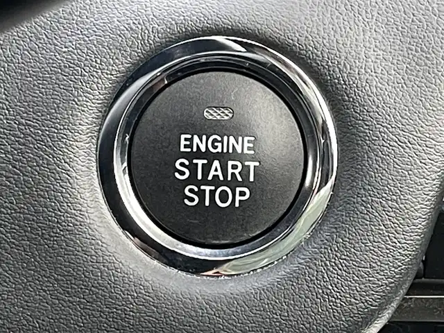 トヨタ エスティマ アエラス プレミアム G 香川県 2016(平28)年 8.6万km ブラック/レッドマイカメタリック 2トーン 純正10インチナビ(NSZN-Z66T)/→AM.FM/フルセグTV/Bluetooth/HDMI/バックカメラ/両側パワースライドドア/クルーズコントロール/前席シートヒーター/ハーフレザーシート/D席パワーシート/パワーバックドア/LEDヘッドライト/革巻きステアリング/ステアリングリモコン/コーナーセンサー/純正ドライブレコーダー/純正フロアマット/ドアバイザー/パワーウィンドウ/オートエアコン/ウィンカーミラー/ETC/スマートキー/プッシュスタート