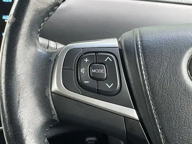 トヨタ エスティマ アエラス プレミアム G 香川県 2016(平28)年 8.6万km ブラック/レッドマイカメタリック 2トーン 純正10インチナビ(NSZN-Z66T)/→AM.FM/フルセグTV/Bluetooth/HDMI/バックカメラ/両側パワースライドドア/クルーズコントロール/前席シートヒーター/ハーフレザーシート/D席パワーシート/パワーバックドア/LEDヘッドライト/革巻きステアリング/ステアリングリモコン/コーナーセンサー/純正ドライブレコーダー/純正フロアマット/ドアバイザー/パワーウィンドウ/オートエアコン/ウィンカーミラー/ETC/スマートキー/プッシュスタート