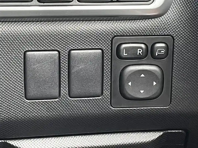 トヨタ エスティマ アエラス プレミアム G 香川県 2016(平28)年 8.6万km ブラック/レッドマイカメタリック 2トーン 純正10インチナビ(NSZN-Z66T)/→AM.FM/フルセグTV/Bluetooth/HDMI/バックカメラ/両側パワースライドドア/クルーズコントロール/前席シートヒーター/ハーフレザーシート/D席パワーシート/パワーバックドア/LEDヘッドライト/革巻きステアリング/ステアリングリモコン/コーナーセンサー/純正ドライブレコーダー/純正フロアマット/ドアバイザー/パワーウィンドウ/オートエアコン/ウィンカーミラー/ETC/スマートキー/プッシュスタート