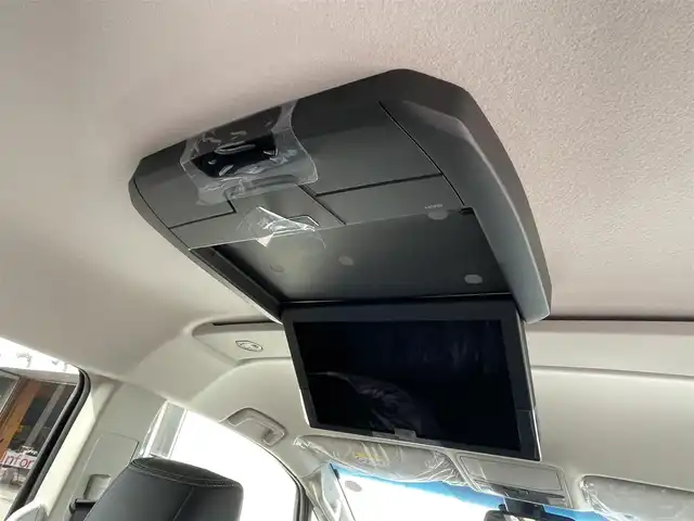 三菱 デリカＤ：５ シャモニー 千葉県 2025(令7)年 0.1千km グラファイトグレーメタリック/ブラックマイカ アルパイン11インチナビゲーション/フルセグＴＶ/Ｂｌｕｅｔｏｏｔｈ/ＡｐｐｌｅＣａｒＰｌａｙ/ＡｎｄｒｏｉｄＡｕｔｏ/USB/HDMI/後席フリップダウンモニター　/レーダークルーズコントロール/全方位カメラ　/ハーフレザーシート/両側パワースライドドア　/ハンドルヒーター/純正アルミホイール/純正LEDヘッドライト/オートライト/電動パーキングブレーキ/ブラインドスポットモニター/スマートキー