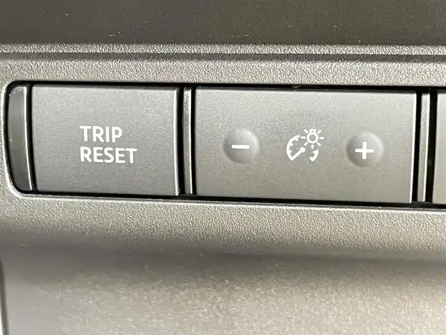 日産 セレナ e－パワー ハイウェイスター V 千葉県 2025(令7)年 0.1千km プリズムホワイト 登録済未使用車/エマージェンシーブレーキ/・プロパイロット/・レーンキープアシスト/・車線逸脱警報システム/・ブラインドスポットモニター/・クリアランスソナー/純正12.3インチコネクティッドナビ/・USB/Bluetooth/フルセグTV/・アラウンドビューモニター/・ビルトインETC2.0/・インテリジェントルームミラー/・純正前後ドライブレコーダー/純正フリップダウンモニター/両側電動ドア/革巻きステアリング/・ステアリングスイッチ/電子パーキング/・ブレーキホールド/ハーフレザーシート/左右独立エアコン/置くだけ充電/オートライト/・オートマチックハイビーム/・LEDヘッドライト/・LEDフォグランプ/純正16インチAW/電動格納ウインカーミラー/プッシュスタート/・スマートキー/・スペアキー/取扱説明書、新車時保証書